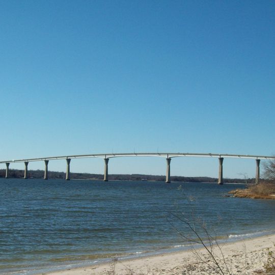 Governor Thomas Johnson Bridge