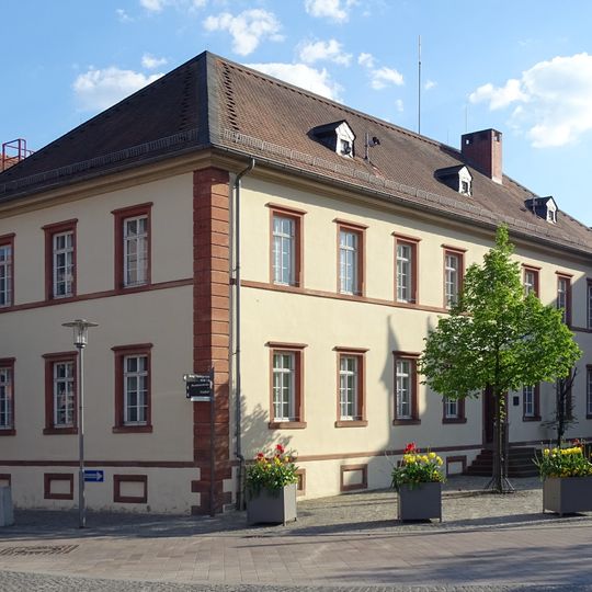 Ehemaliges Bezirksamt, dann Landratsamt, jetzt Rathaus