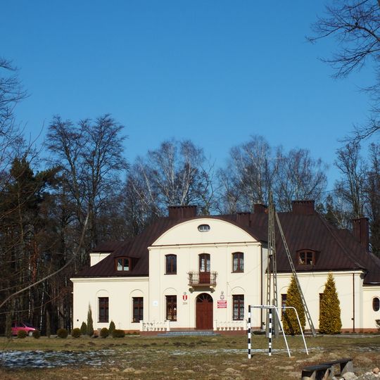 Manor in Bogumiłek