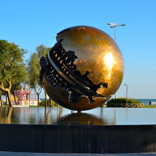 Sfera grande