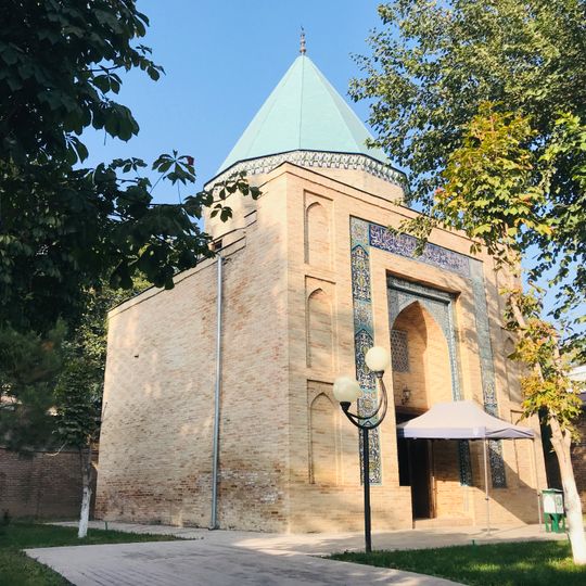 Kaldyrgach-biya mausoleum