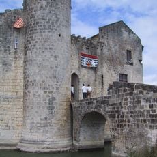 Château de Saint-Jean-d'Angle