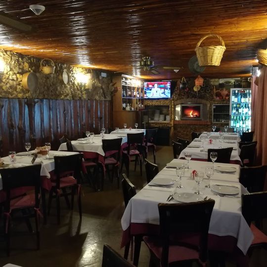 O Crispim - Restaurante Típico / Petisqueira