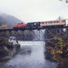 Viadukt und Eisenbrücke bei Gstadt