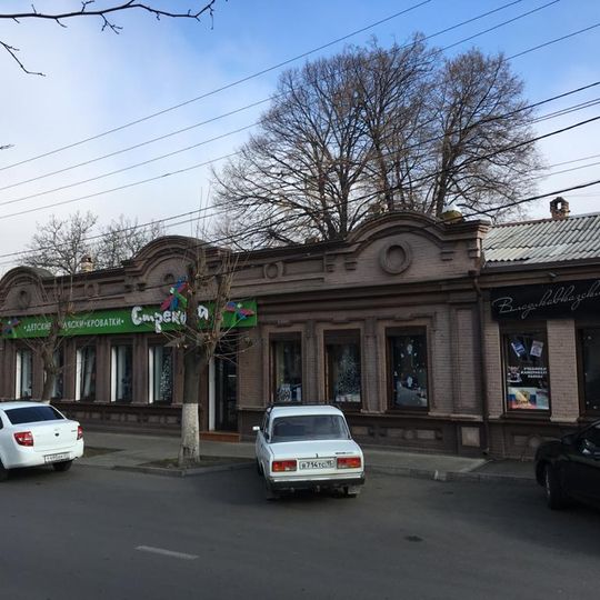 Дом на Тамаева, 40