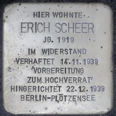 Stolperstein en memoria de Erich Scheer