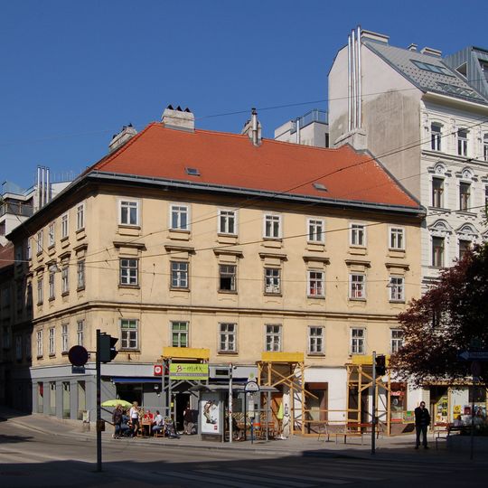 Neustiftgasse 30, Vienna