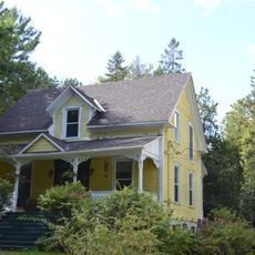 Maison Bolton-McGrath