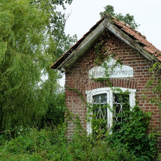 Chapelle Notre-Dame-de-Bon-Secours d'Estaires
