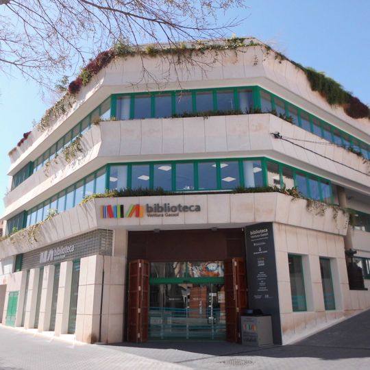 Ventura Gassol Library