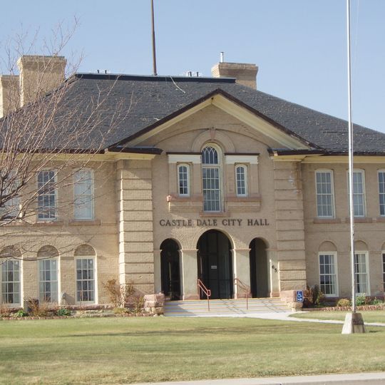 Castle Dale School