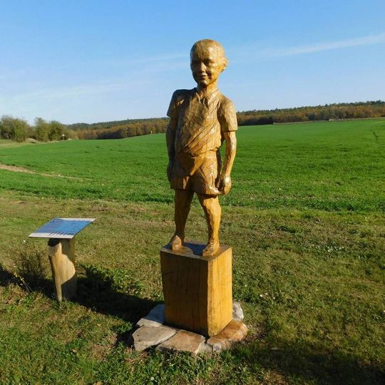 Socha Káji Maříka v Kytíně