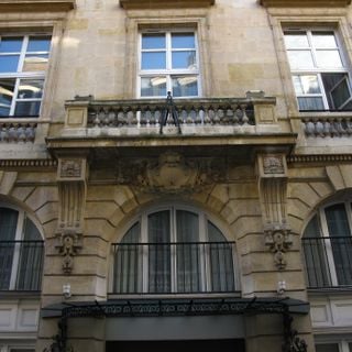 4 rue de Valois - 2 place de Valois, Paris