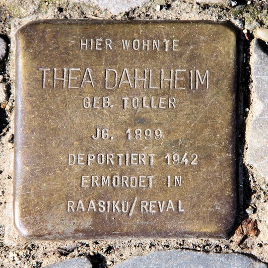 Stolperstein en memoria de Thea Dahlheim