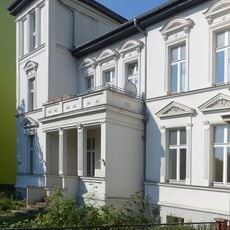 Kreuzstraße 16