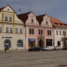 Masarykovo náměstí 9