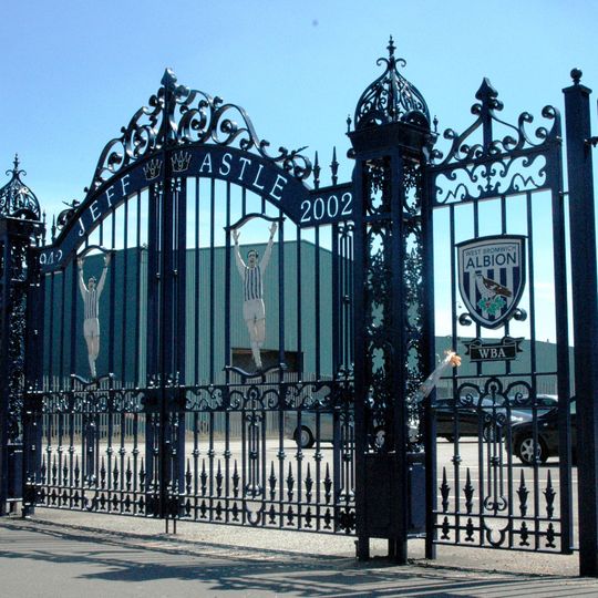 Astle Gates