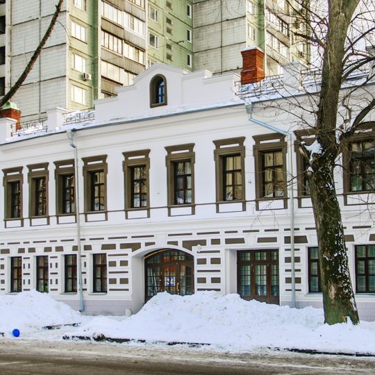 Shkolnaya Street 34, Moscow