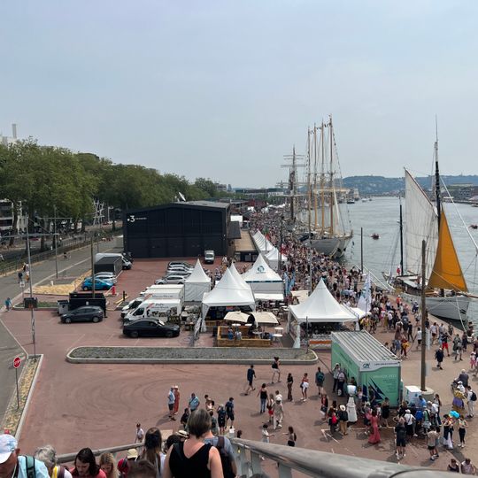 Quai Ferdinand-de-Lesseps