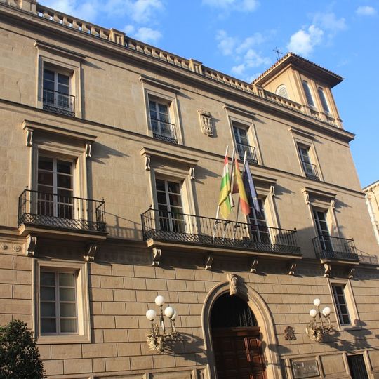 Palacio de los Chapiteles