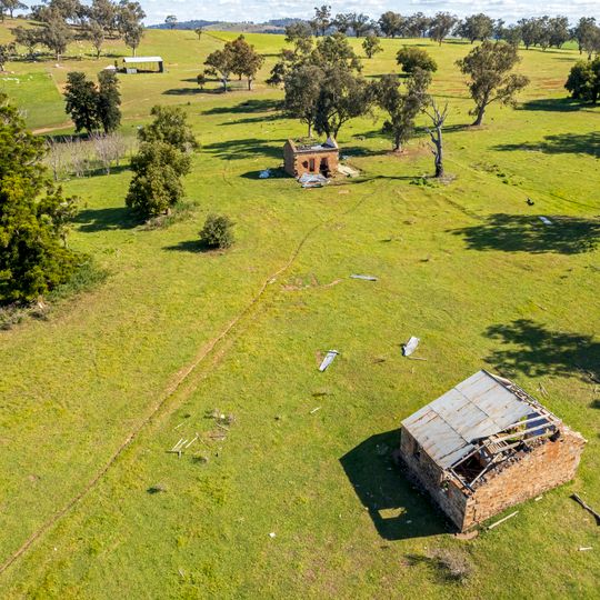 Moorong Station ruins