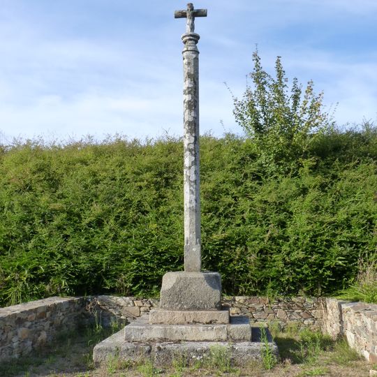 Croix de Wazh Cloz à Buhulien