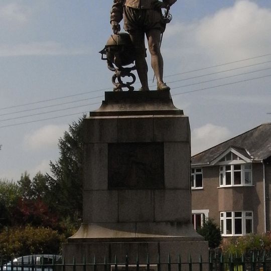 Statue of Francis Drake
