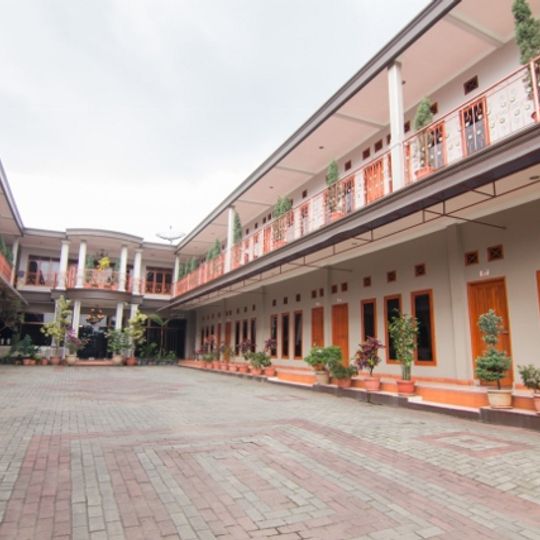 Hotel Amarsya Cisarua Puncak
