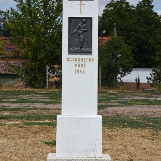 World War II memorial in Práče