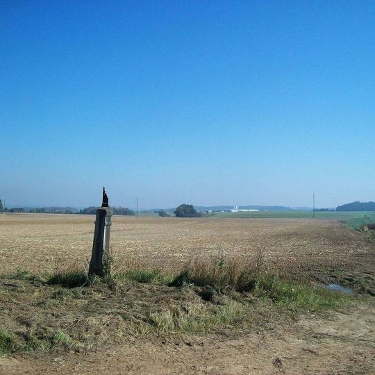 Kříž mezi Meclovem a Otovem