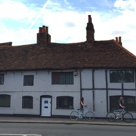 6 and 8, Church Street