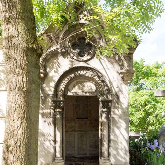 Grave of Mestre de Urbizu