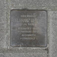 Stolperstein en memoria de Franz Oppens
