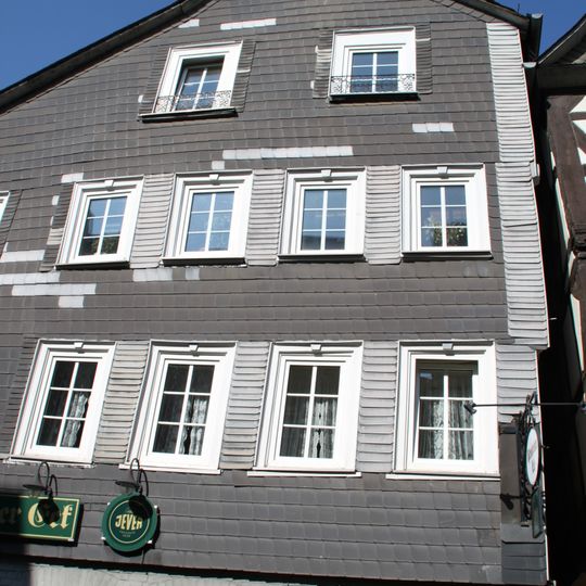 Gewandgasse 6