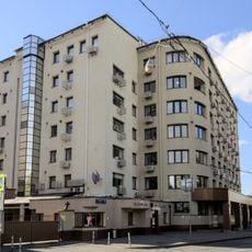 Улица Усачёва 35