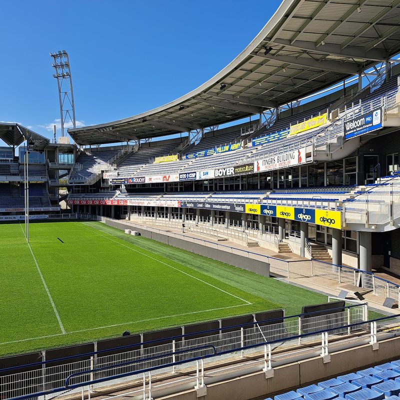 Panneau Au Stade Marcel-Michelin, Clermont-Ferrand, ance Photo éditorial - Image du zone, tribune: 320301366