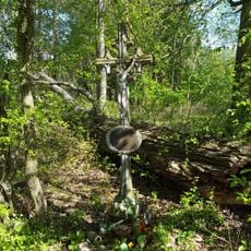 Kříž u staré cesty jižně od Osova