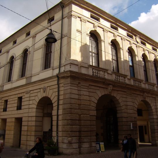 Palazzo Roncale