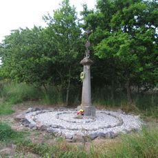 Kříž severně od Chocenické Lhoty