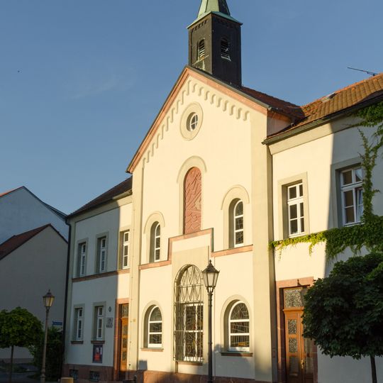 Nicolaistraße 1; 3, Grimma