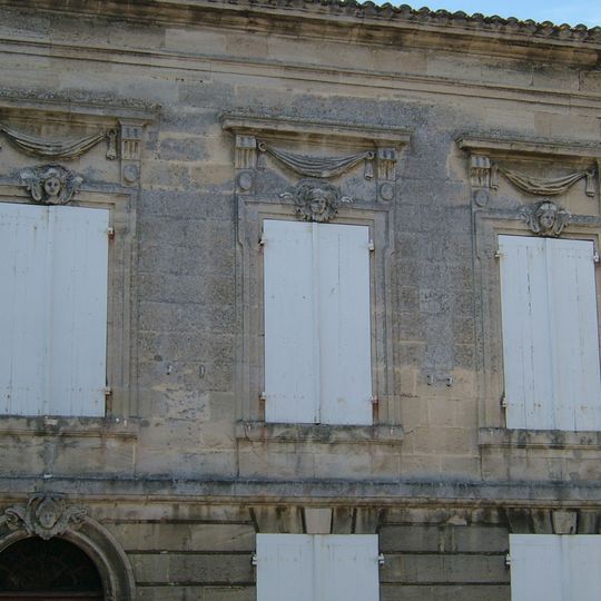 Maison, place de la Libération