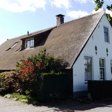 Benedeneind ZZ 311, Benschop