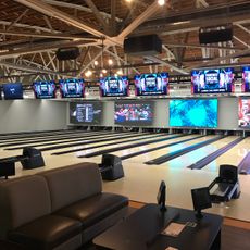 Parkway Lanes & Arcade