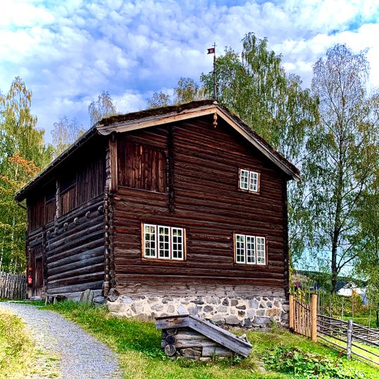 Holøstua, Maihaugen