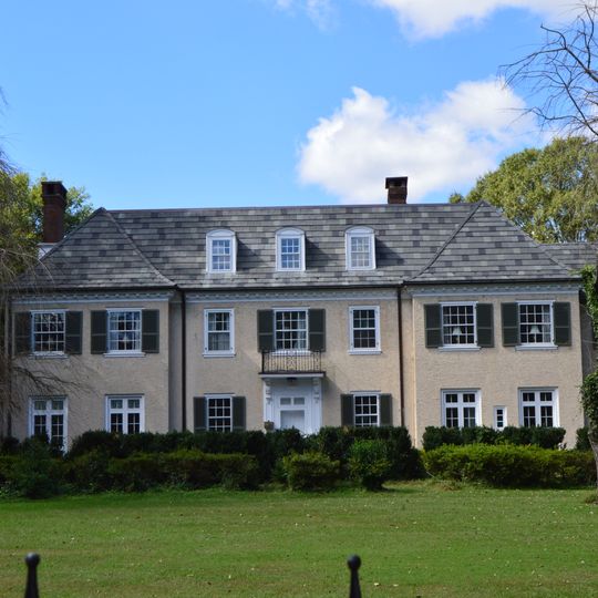 Thurmond and Lucy Chatham House