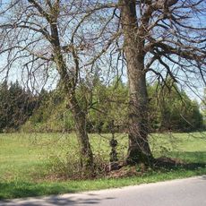 Kříž u křižovatky nad Kozmicemi