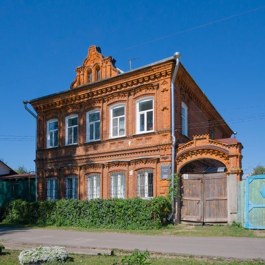 Улица Брагина 16