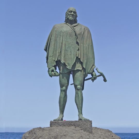 Statue of Bencomo, Candelaria