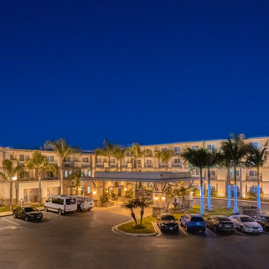 Best Western Plus Marina Gateway