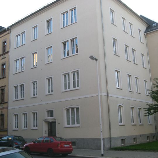 Wohnhauszeile Jahnstraße 18